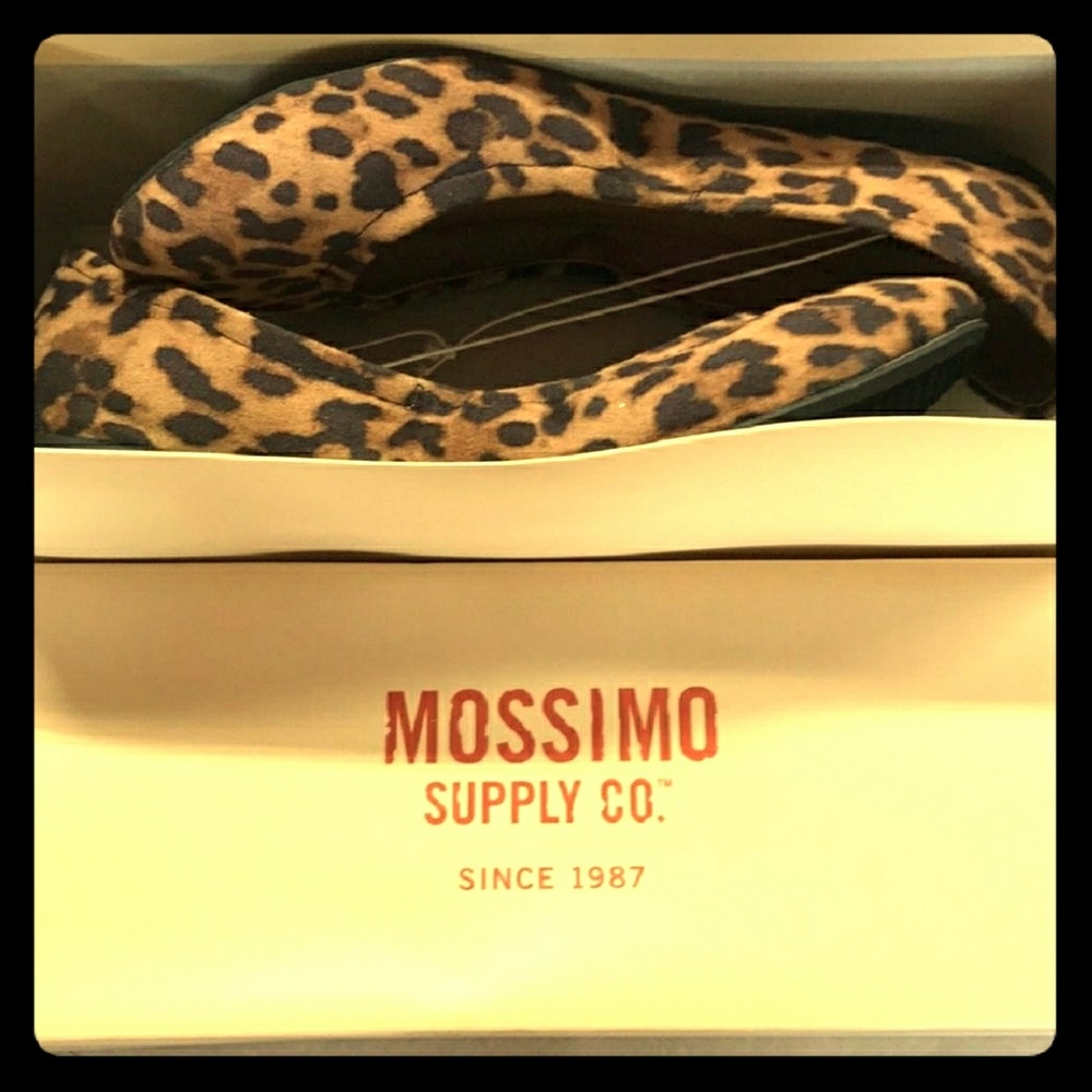 Leopard flats